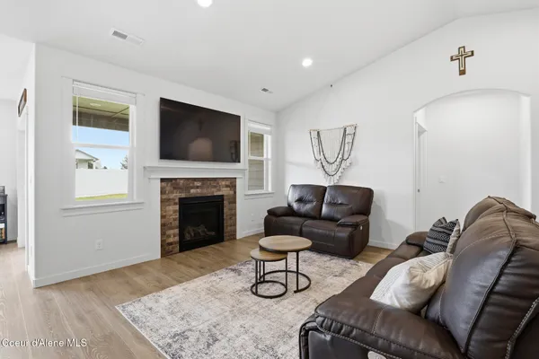 $700,000 | 4495 May Ella Loop, Post Falls, ID 83854