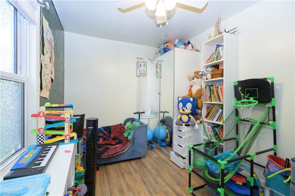 302 Boggs Road Thomasville, NC 27360 - Photo 17 of 19 Gallery Image 17