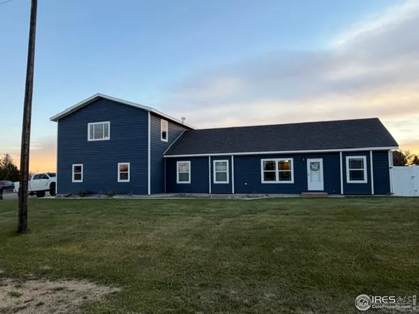a house view with a garden