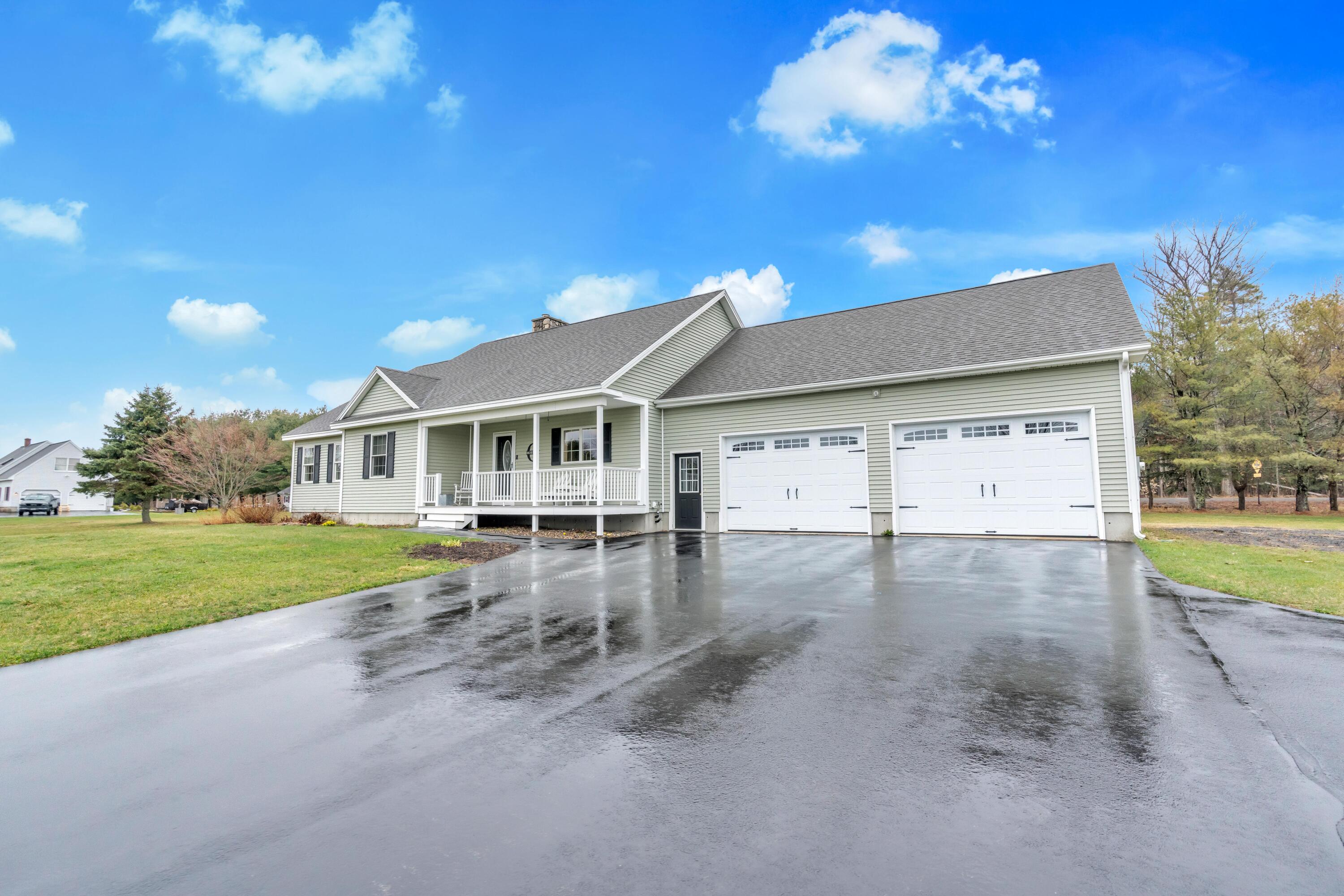3 Cornfield Drive Springvale, ME 04083 - Photo 2 of 35 _DSC1119
