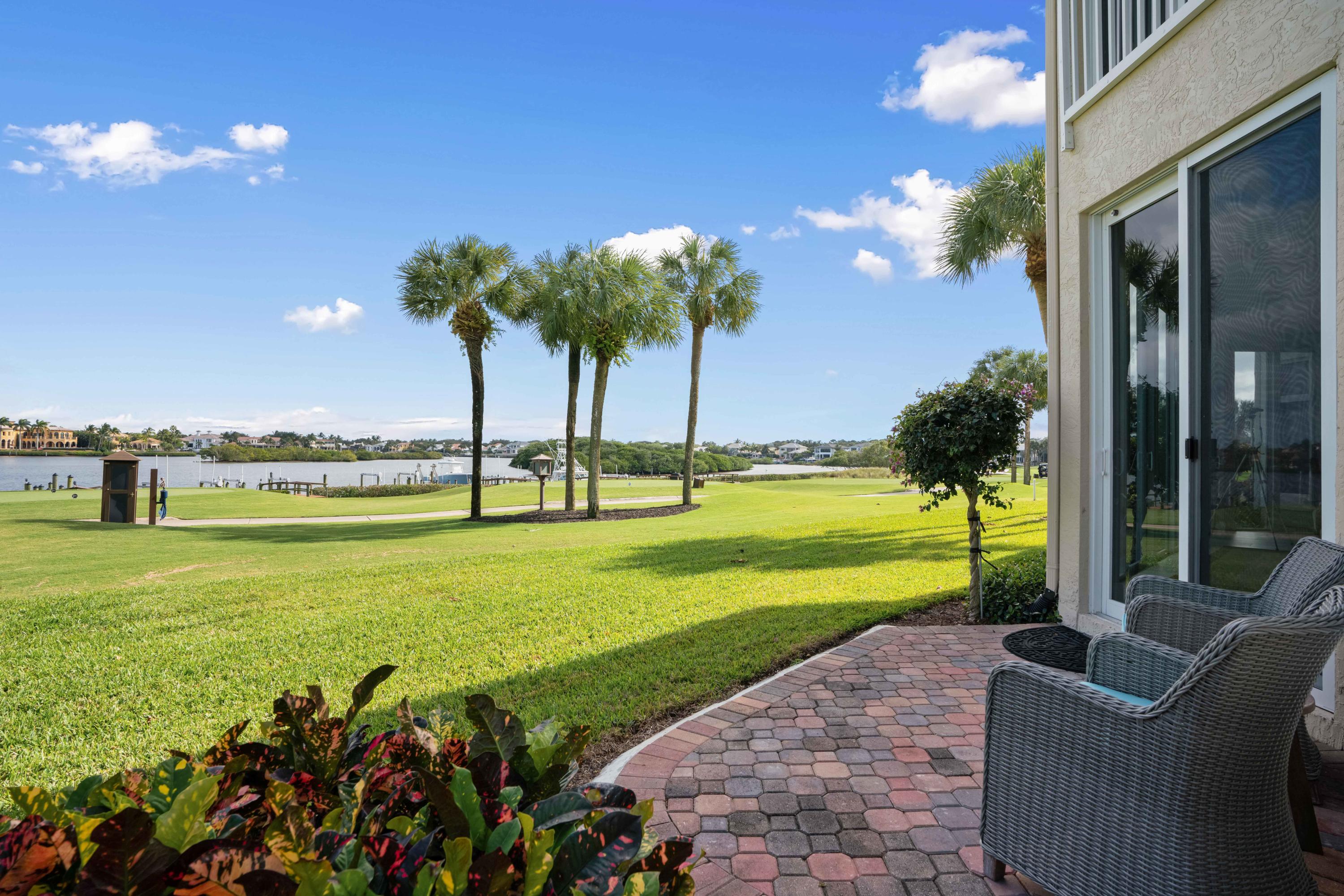 150 Eagle Drive Jupiter, FL 33477 - Photo 31 of 41 View