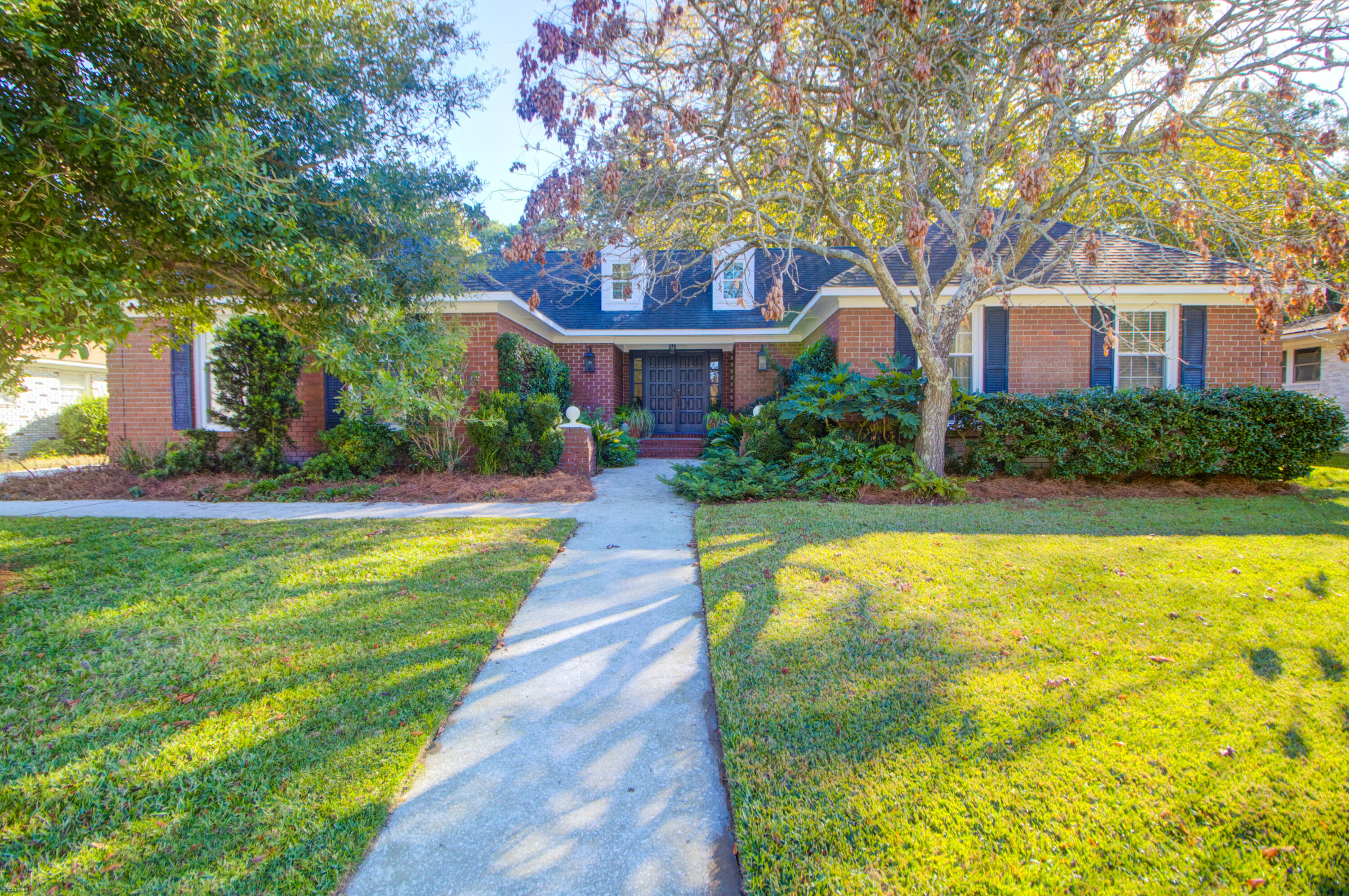 996 Foxcroft Road Charleston, SC 29412 - Photo 1 of 42 996 Foxcroft -Tidalcreekphoto- (1)