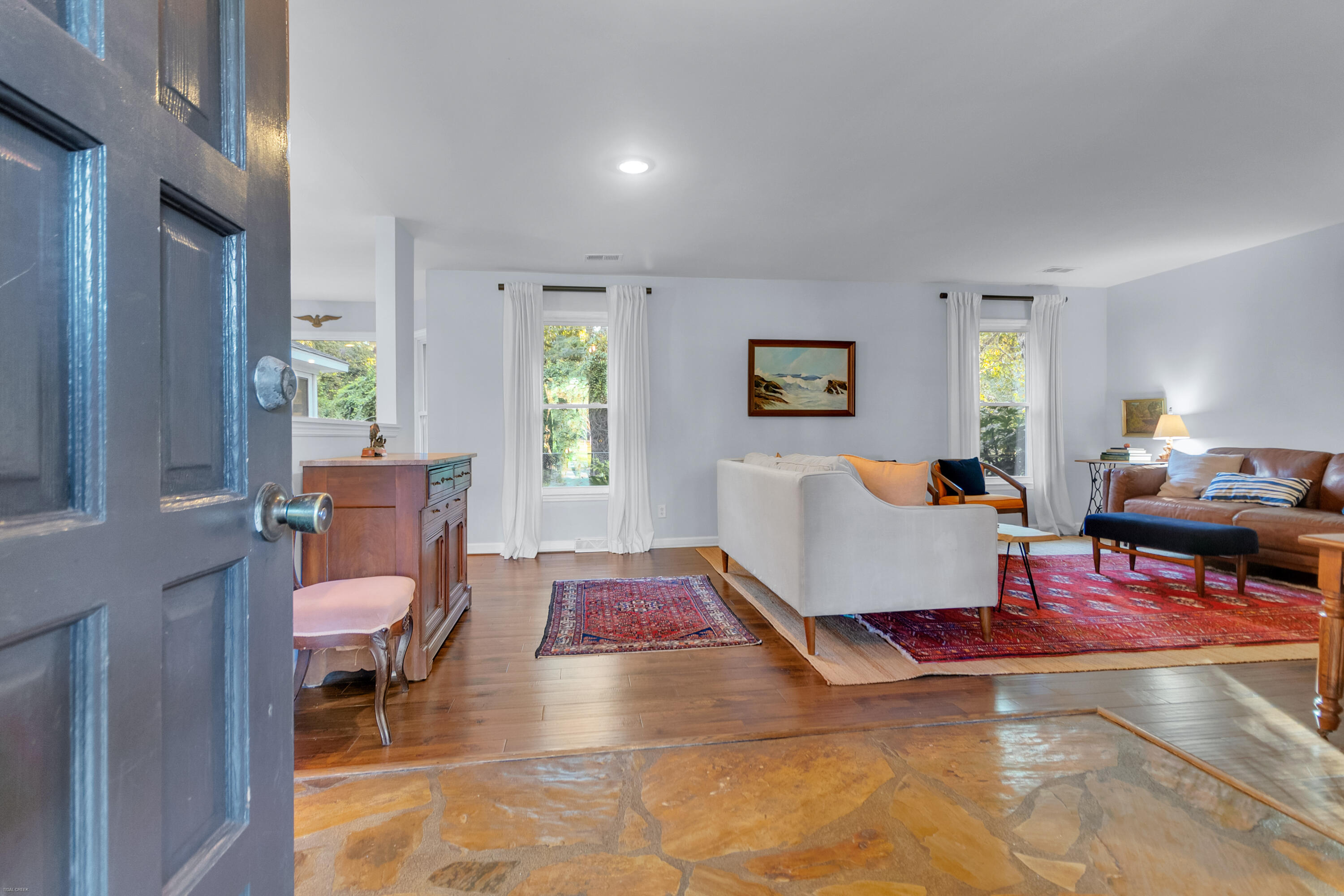 996 Foxcroft Road Charleston, SC 29412 - Photo 4 of 42 996 Foxcroft -Tidalcreekphoto- (4)