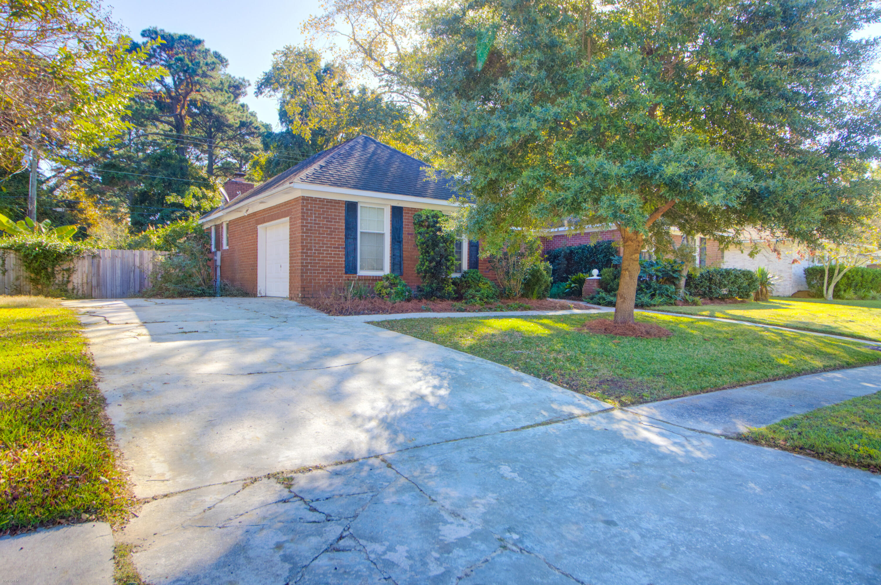 996 Foxcroft Road Charleston, SC 29412 - Photo 42 of 42 996 Foxcroft -Tidalcreekphoto- (3)