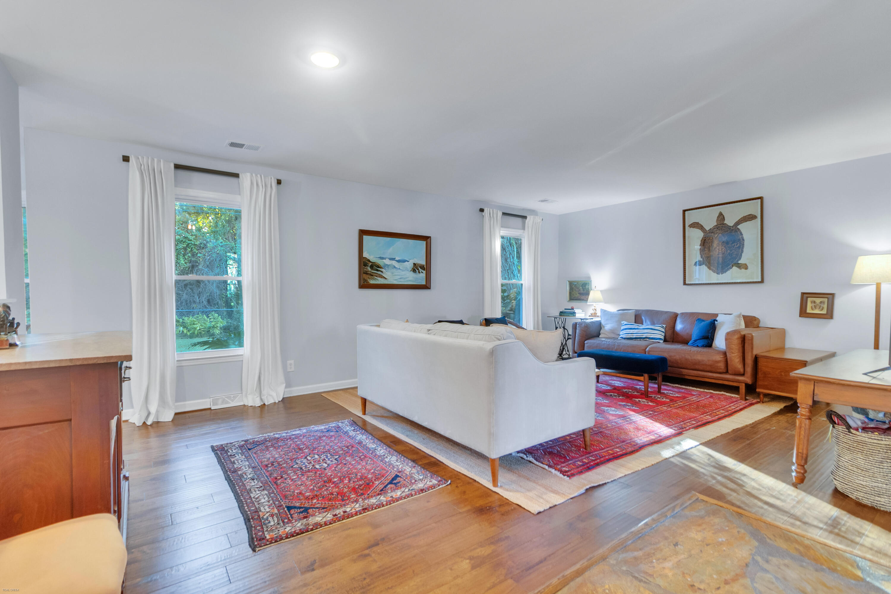996 Foxcroft Road Charleston, SC 29412 - Photo 6 of 42 996 Foxcroft -Tidalcreekphoto- (6)