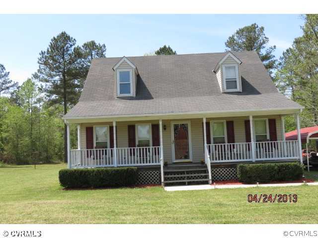 2840 Wills Road Ford, VA 23850 - Photo 1 of 4 a view of a house with a yard