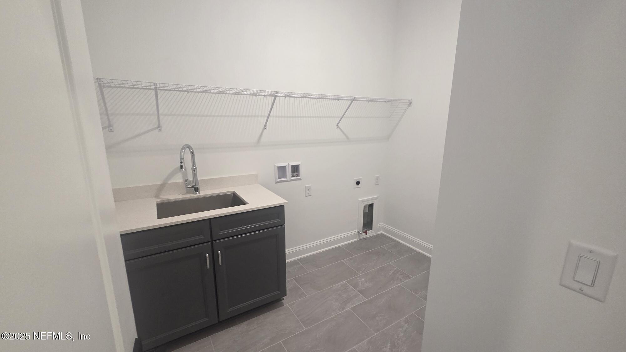 74 Sapling Terrace St. Johns, FL 32259 - Photo 19 of 49 Laundry Room