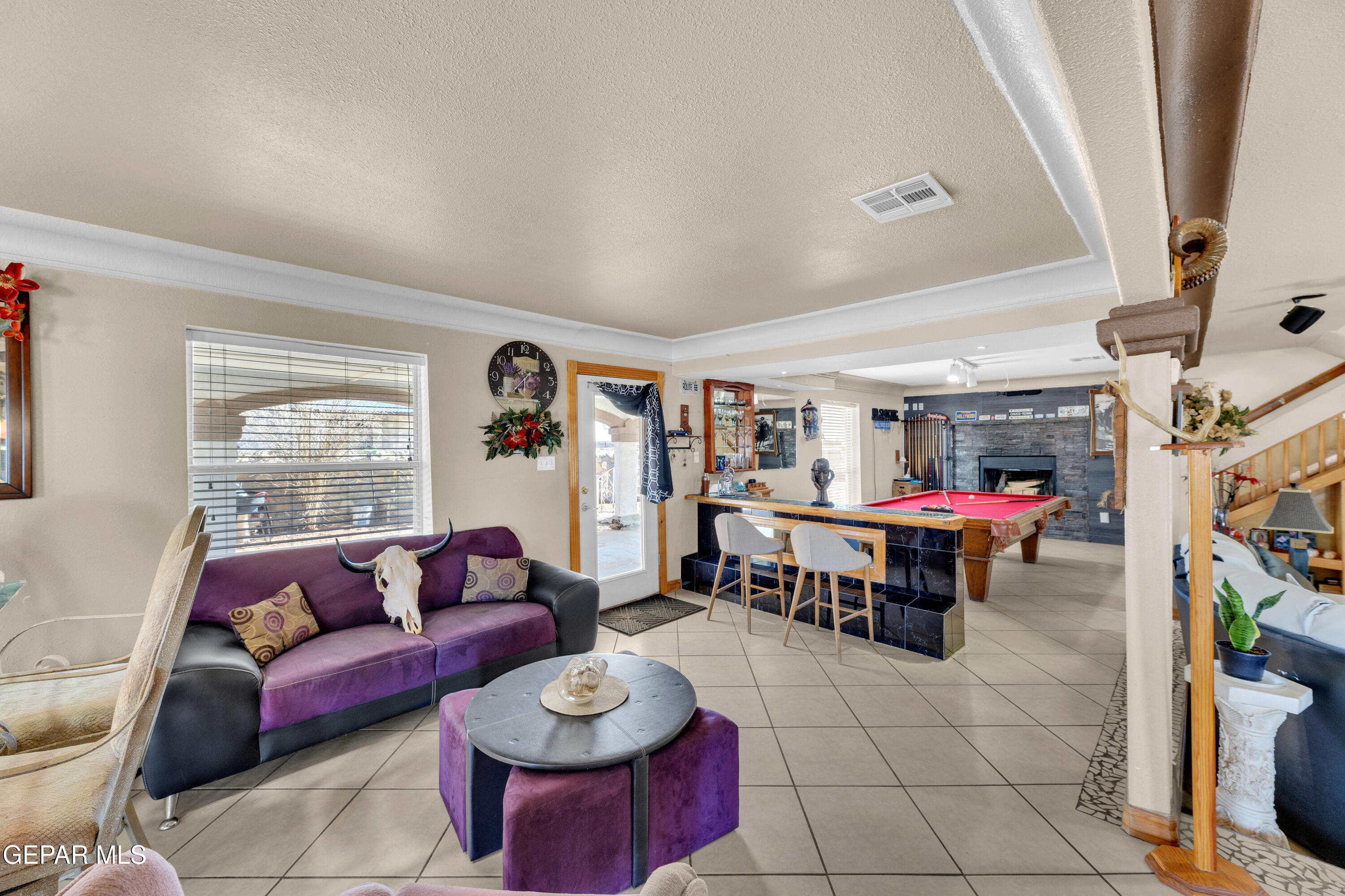 16020 Harrison Road El Paso, TX 79928 - Photo 18 of 56 a living room with furniture and a window