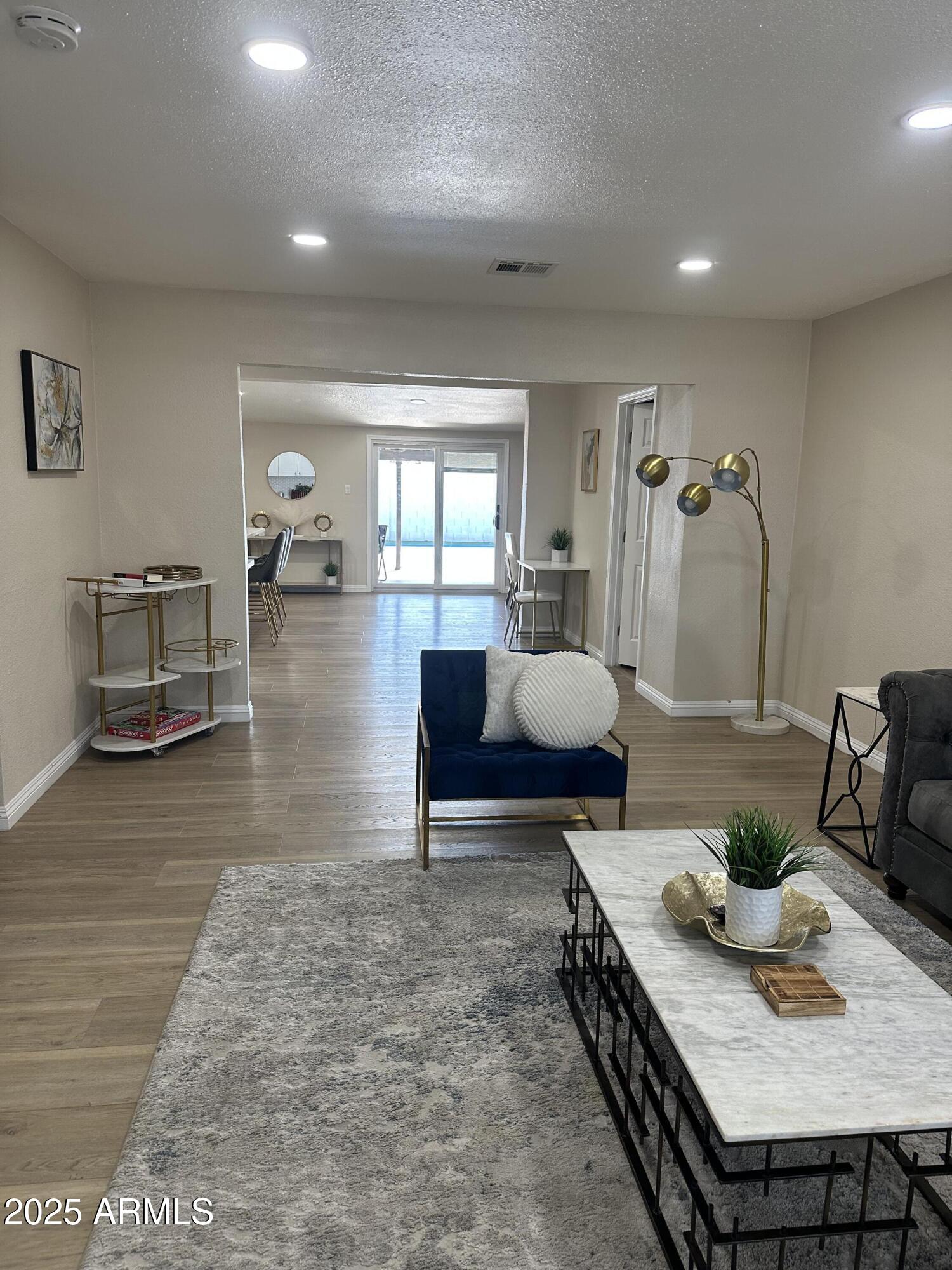 3209 East Marilyn Road Phoenix, AZ 85032 - Photo 13 of 27 IMG_2321