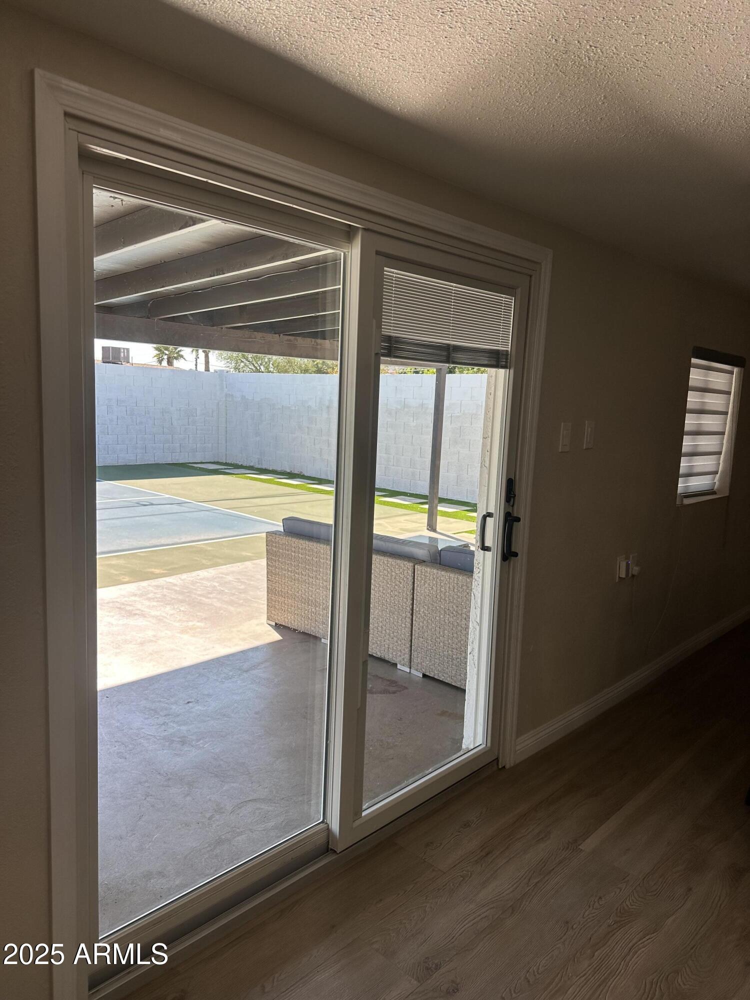 3209 East Marilyn Road Phoenix, AZ 85032 - Photo 8 of 27 IMG_2315