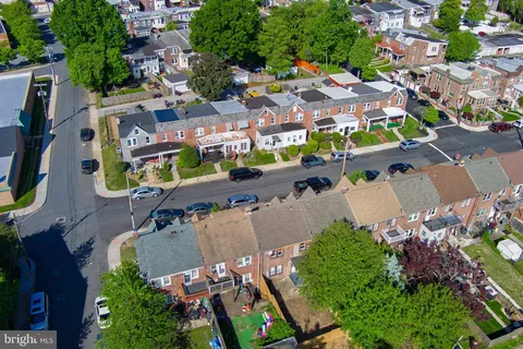 $299,000 | 19 West 37th Street, Wilmington, DE 19802