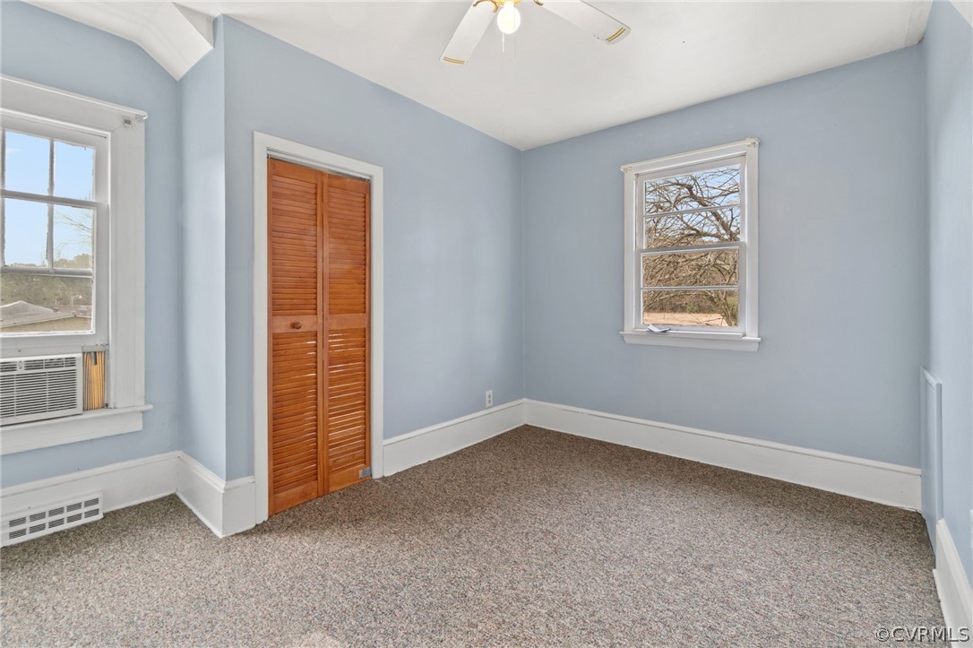 1203 Lodge Road Callao, VA 22435 - Photo 11 of 21 Gallery Image 11