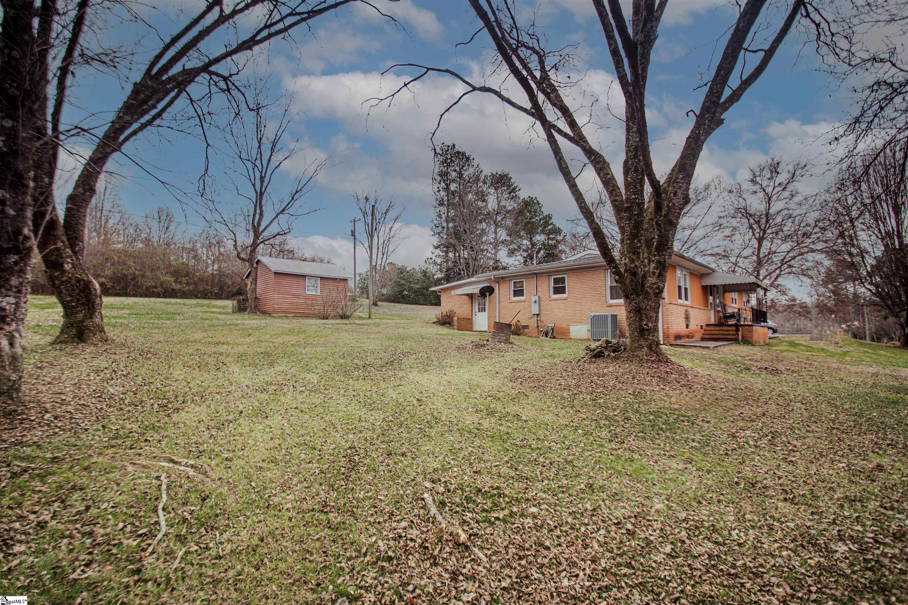 208 Golden Creek Road Liberty, SC 29657 - Photo 6 of 36