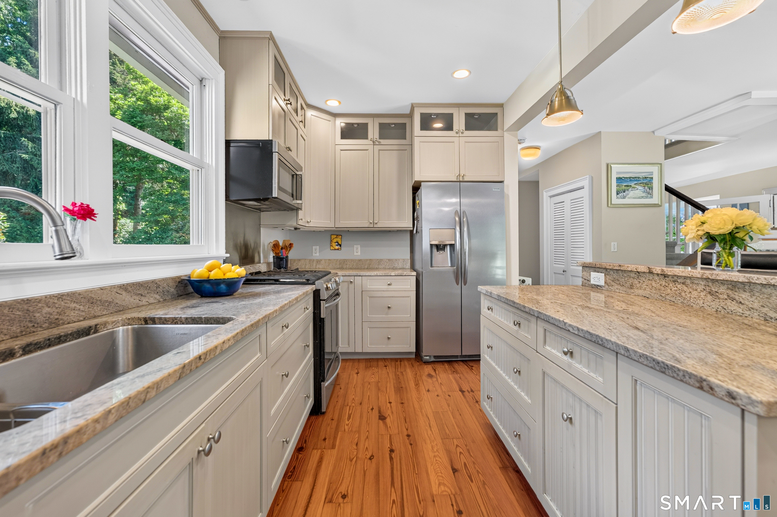697 Noank Road Groton, CT 06355 - Photo 15 of 39