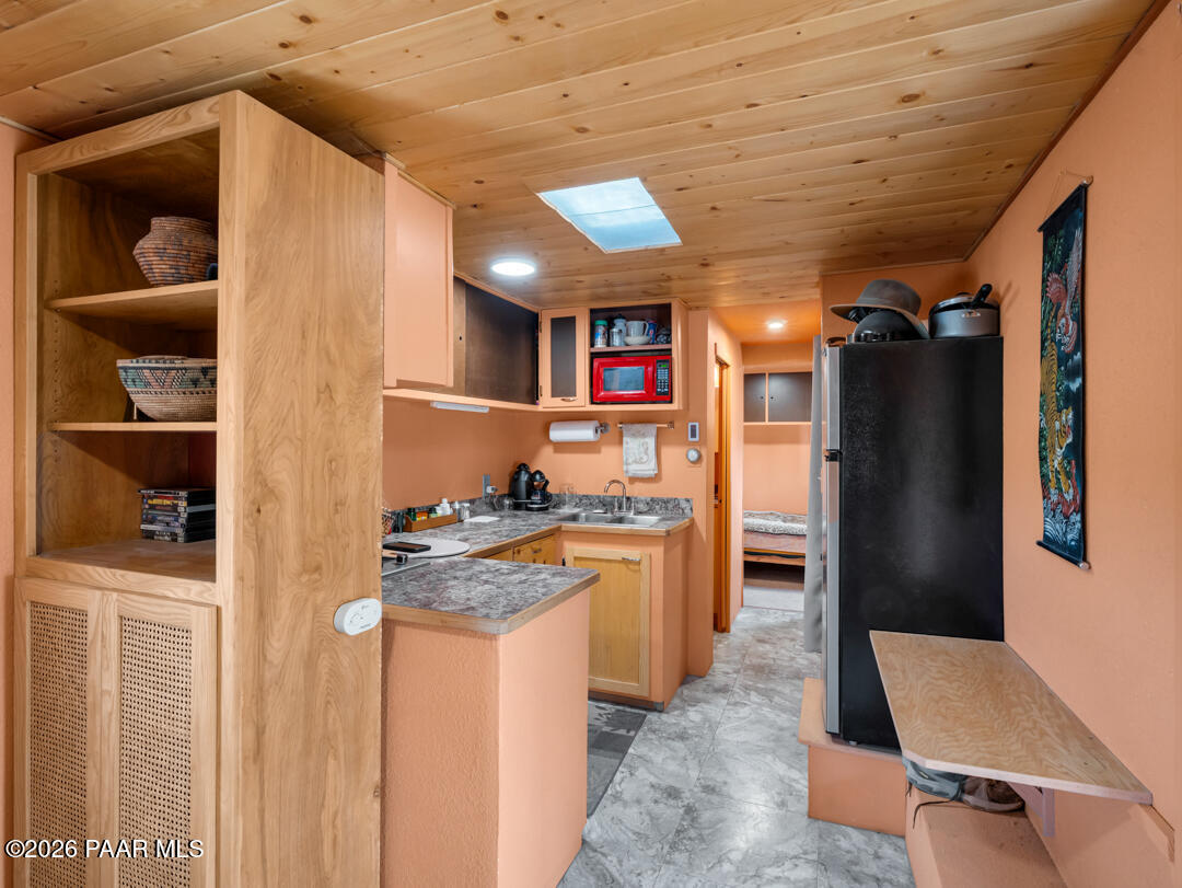 857 Java Drive Ash Fork, AZ 86320 - Photo 9 of 40 Kitchen