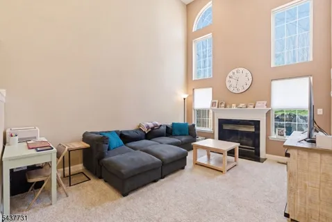$489,000 | 42 Pond Hollow Drive, Oak Ridge, NJ 07438