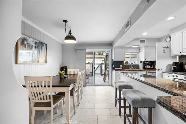 $639,000 | 1800 West Gramercy Avenue, Unit 14, Anaheim, CA 92801