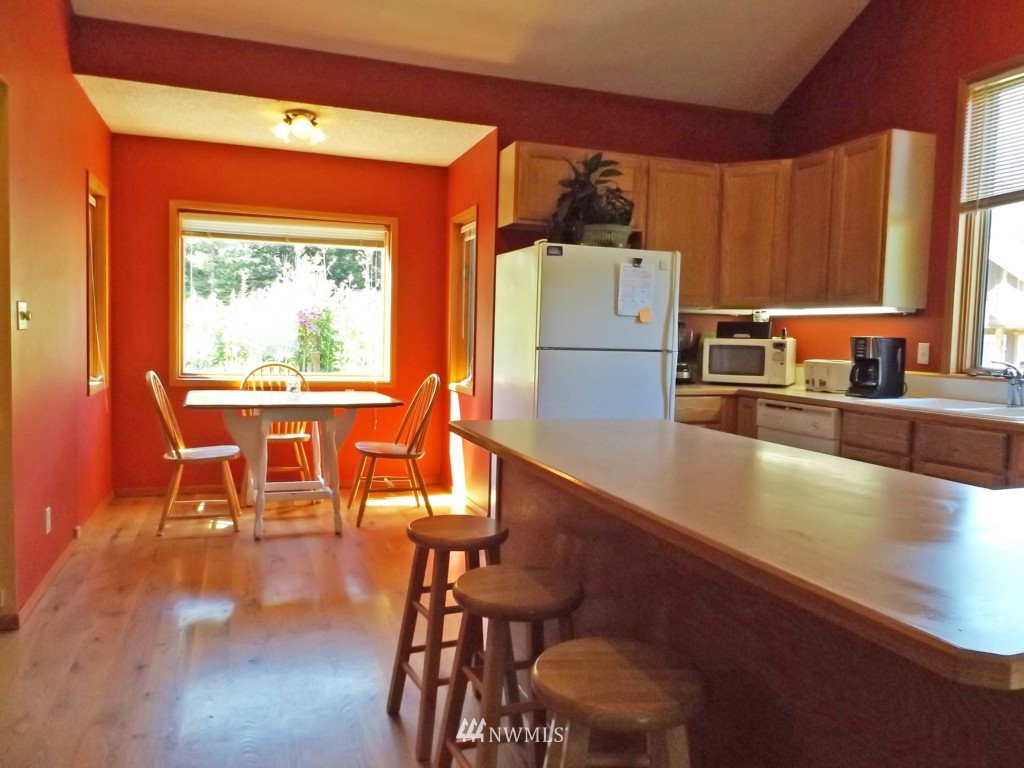 64 Rocky Road Port Angeles, WA 98363 - Photo 6 of 25 Gallery Image 6