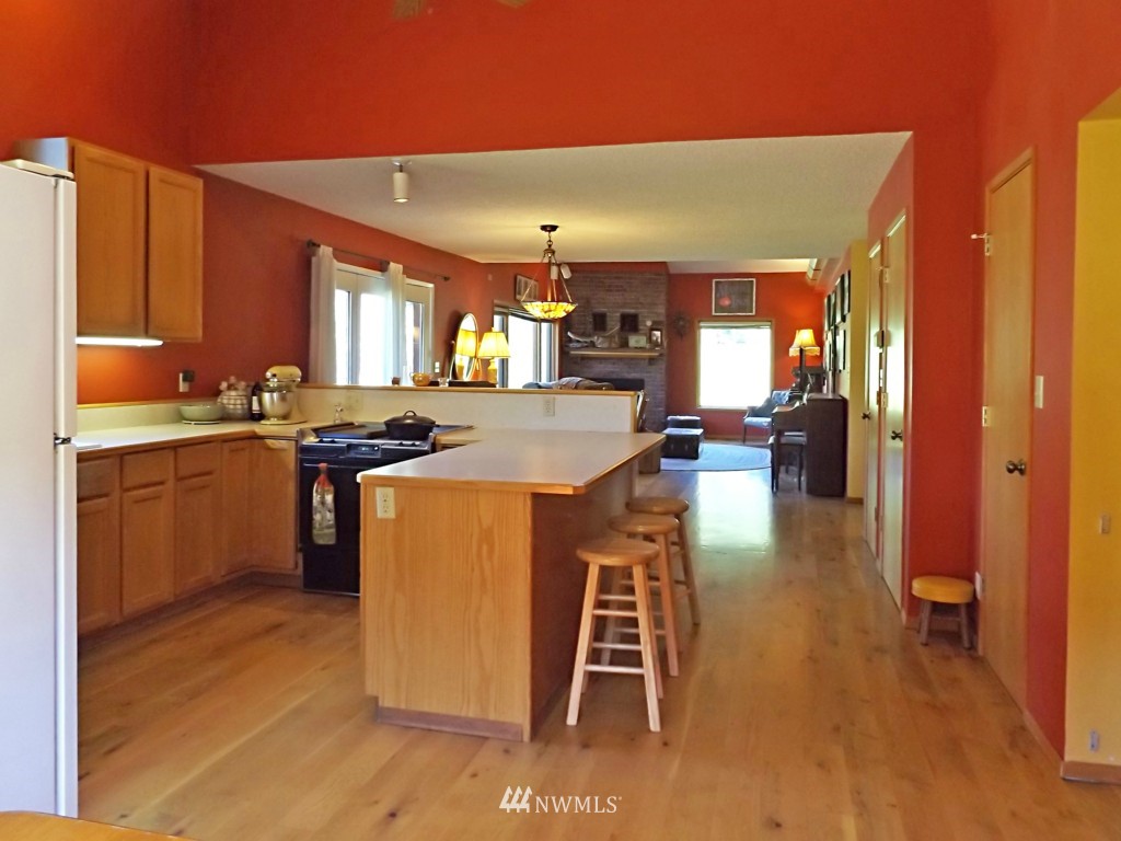 64 Rocky Road Port Angeles, WA 98363 - Photo 7 of 25 Gallery Image 7