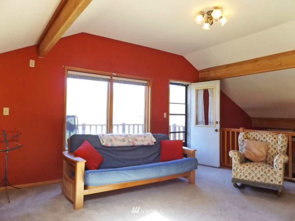64 Rocky Road Port Angeles, WA 98363 - Photo 10 of 25 Gallery Image 10