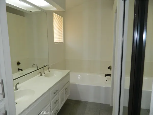 $589,900 | 22420 Shore View Court, Wildomar, CA 92595