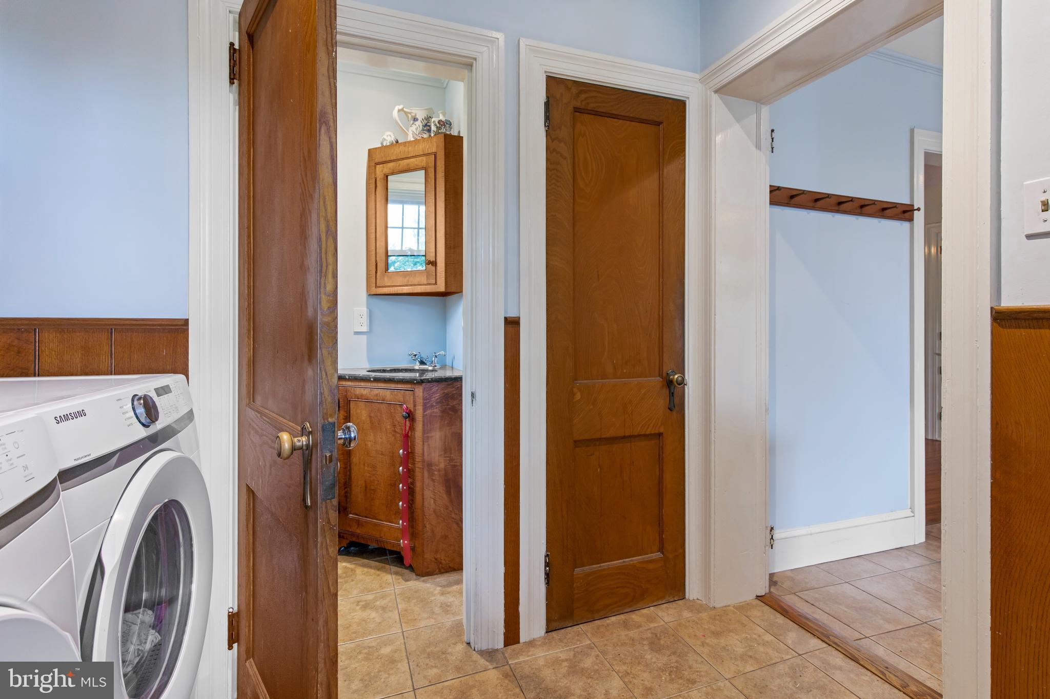 600 West Newport Road Lititz, PA 17543 - Photo 28 of 77 1st Floor Laundry in Mudroom