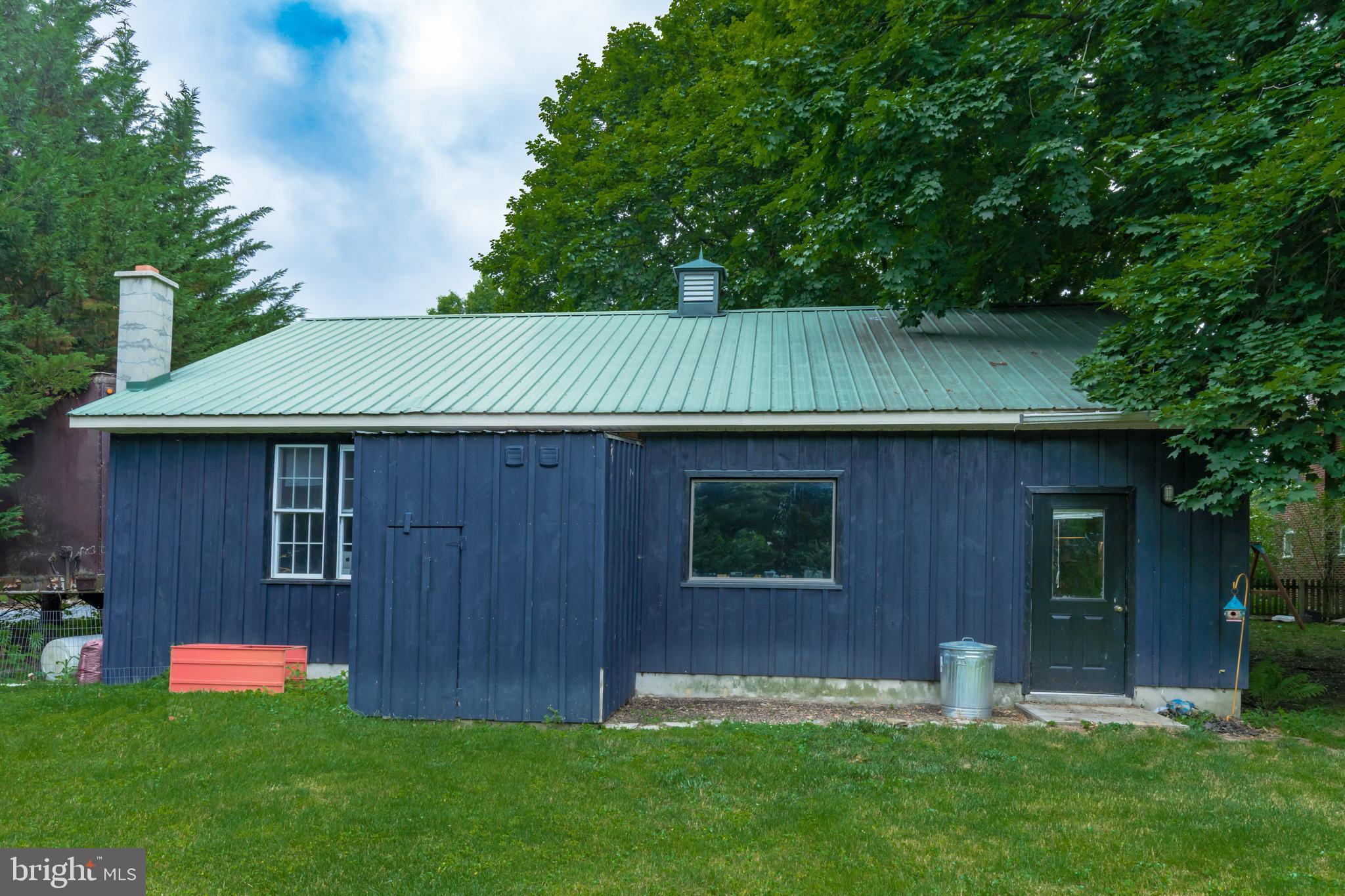 600 West Newport Road Lititz, PA 17543 - Photo 51 of 77 Front and Rear Entrances