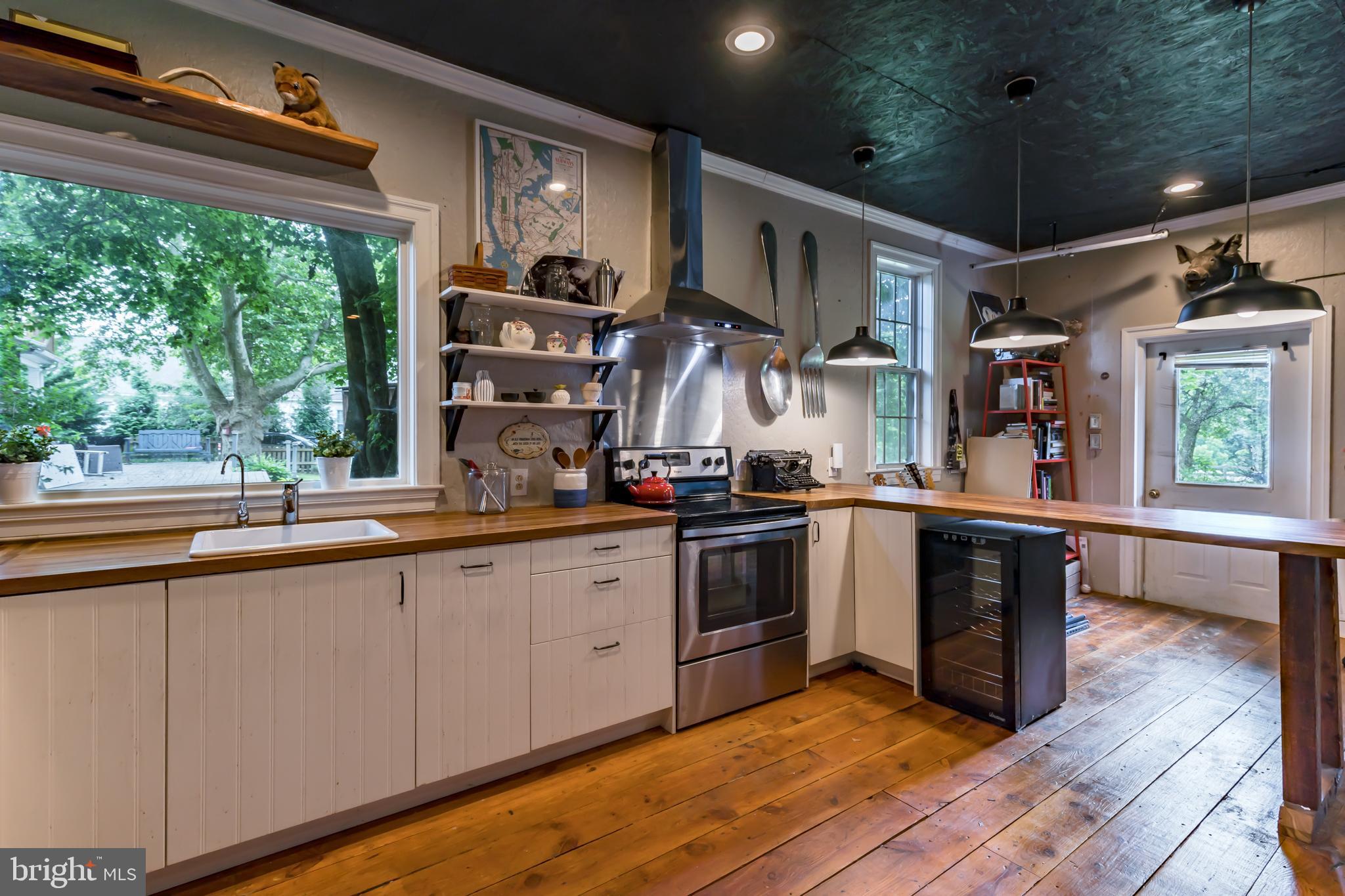 600 West Newport Road Lititz, PA 17543 - Photo 53 of 77 Kitchen in Workshop