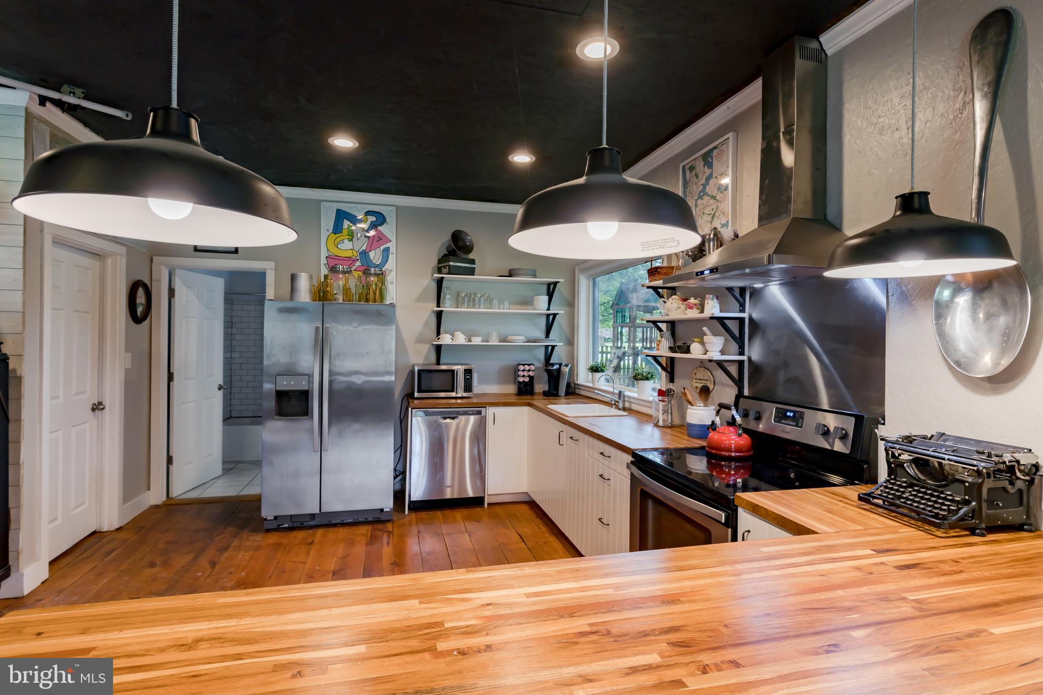 600 West Newport Road Lititz, PA 17543 - Photo 54 of 77 Kitchen in Workshop