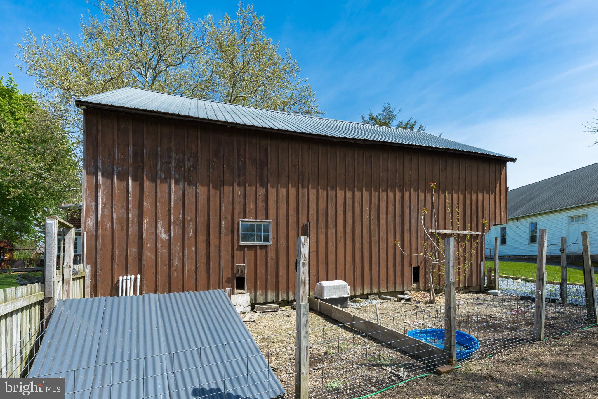 600 West Newport Road Lititz, PA 17543 - Photo 63 of 77 30x40 2 Story Barn