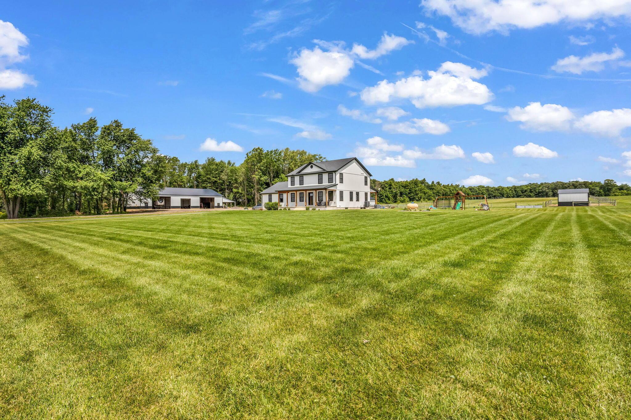 6445 Sycamore Road Centerburg, OH 43011 - Photo 3 of 86