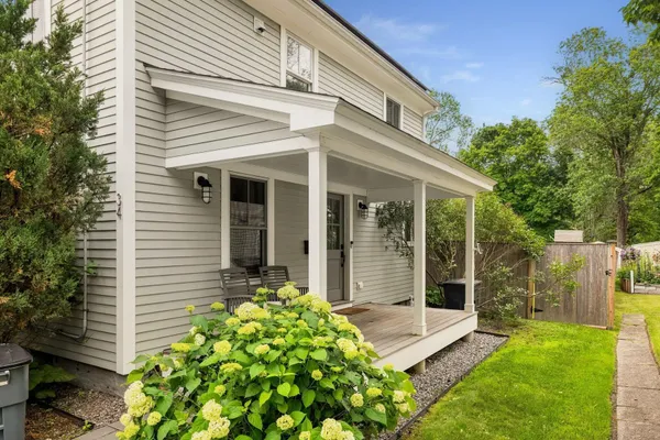 $999,000 | 34 River Street, Exeter, NH 03833