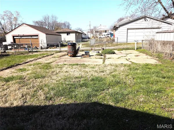 $93,000 | 137 West Arlee Avenue, St. Louis, MO 63125