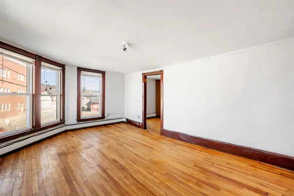 $1,100 | 4 Elm Street, Unit 203, Lancaster, NH 03584