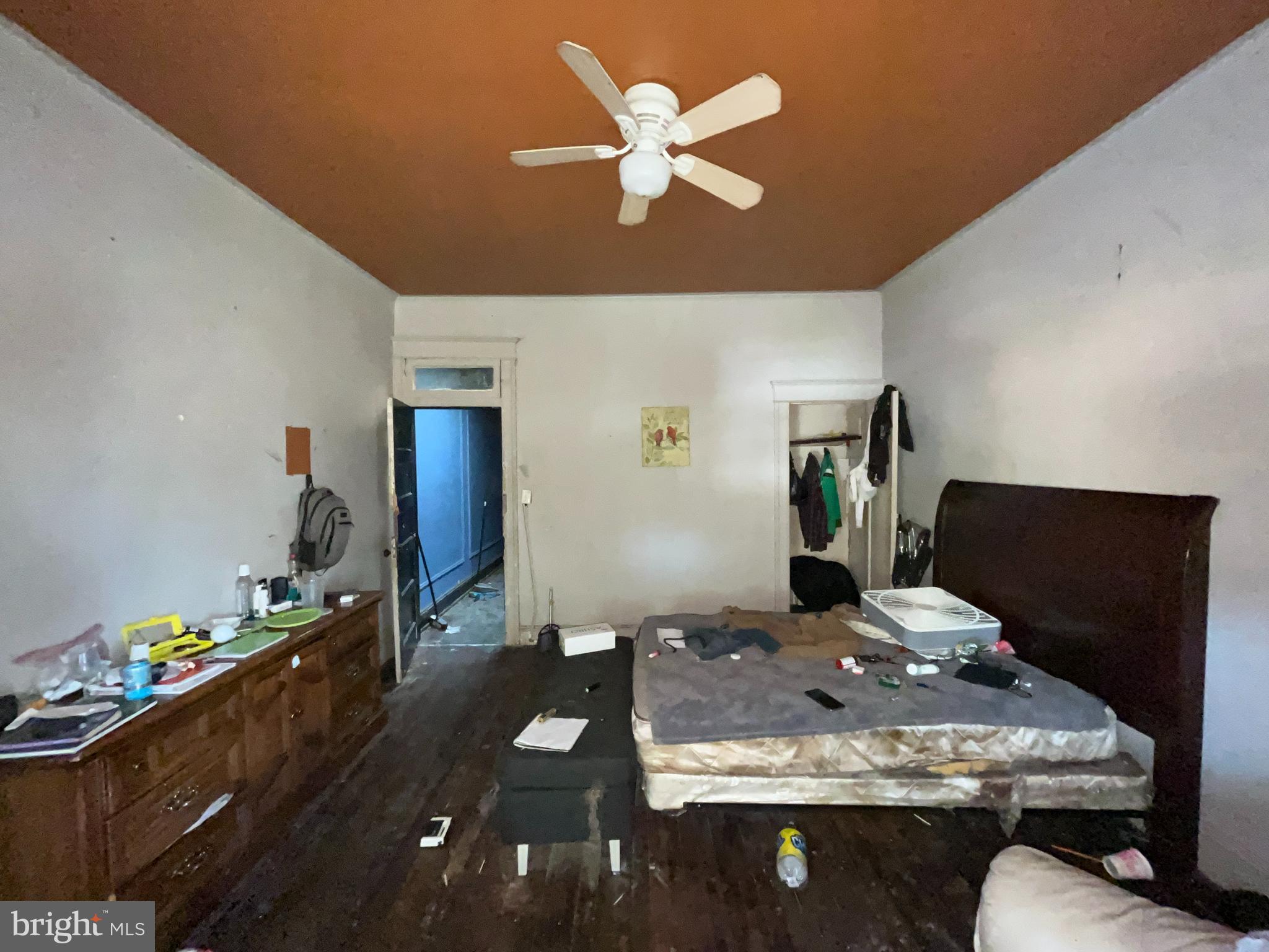 2807 Winchester Street Baltimore, MD 21216 - Photo 12 of 16 a living room with furniture