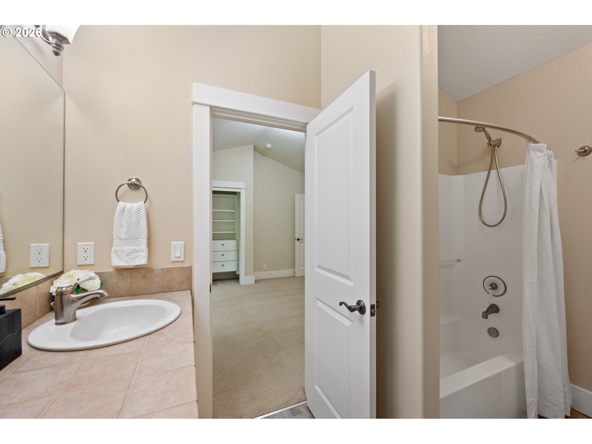 1991 Country Club Road Lake Oswego, OR 97034 - Photo 27 of 37 Gallery Image 27