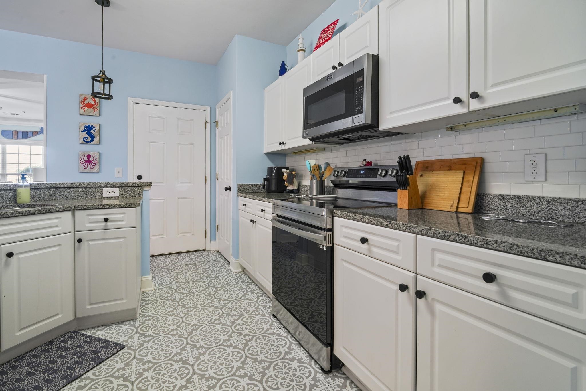 70 Addison Cottage Way, Unit 221 Murrells Inlet, SC 29576 - Photo 3 of 35