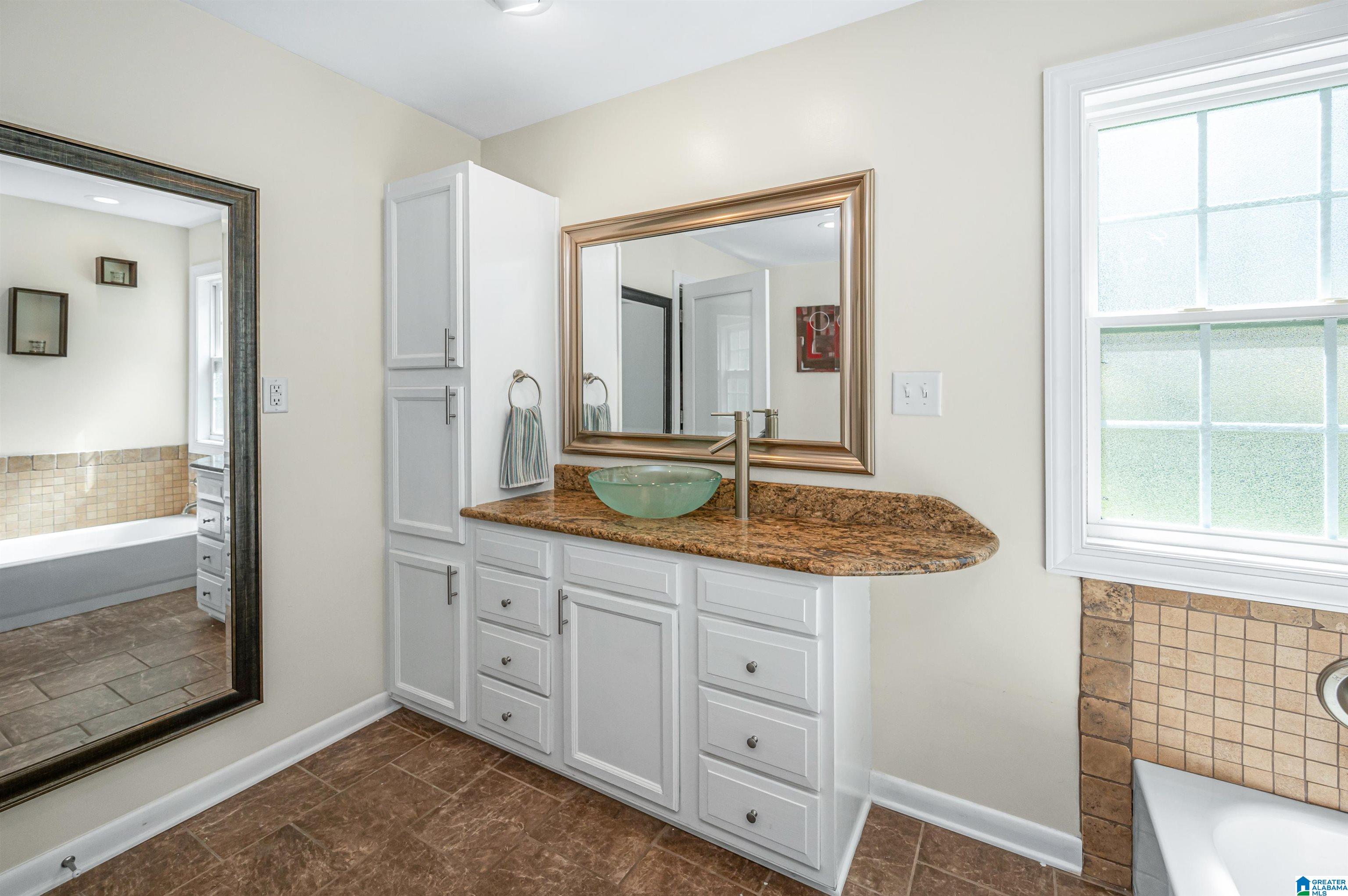 1424 Annie Lee Road Trussville, AL 35173 - Photo 23 of 42