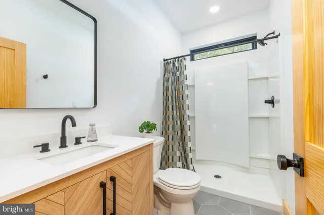 $1,399,900 | 6 Alder Lane, Lake Harmony, PA 18624