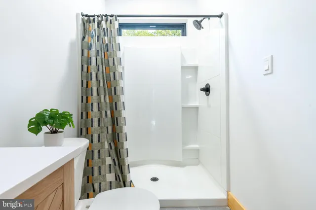 $1,399,900 | 6 Alder Lane, Lake Harmony, PA 18624