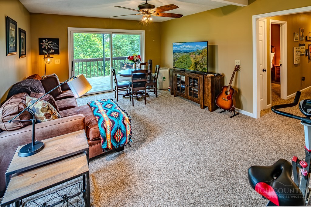 102 Red Oak Road Beech Mountain, NC 28604 - Photo 23 of 41