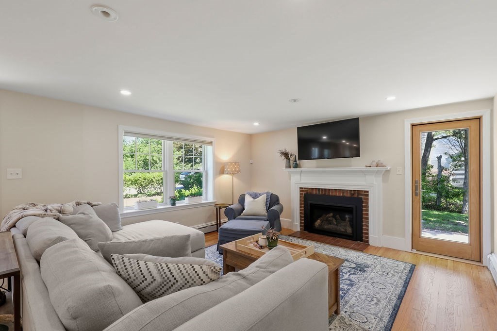 13 Center Hill Road Kingston, MA 02364 - Photo 10 of 38