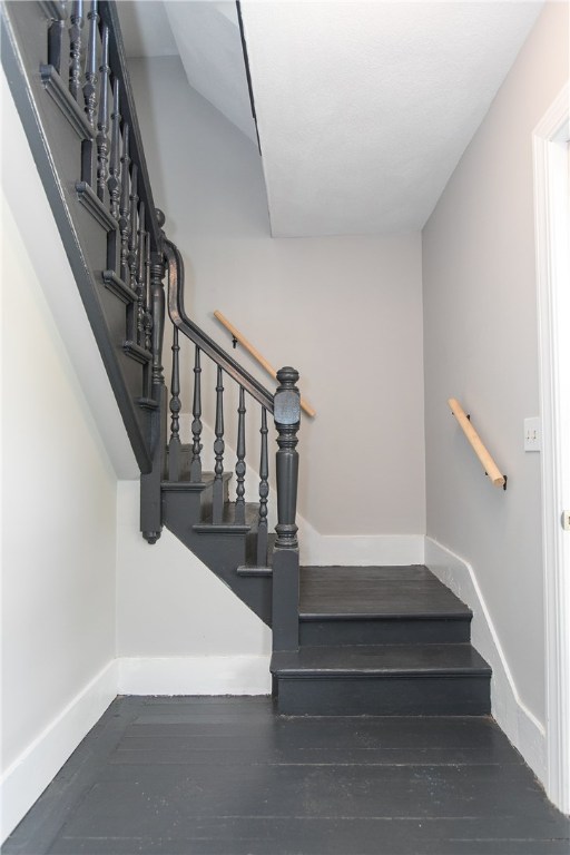 5 Shore Road East Providence, RI 02915 - Photo 17 of 33