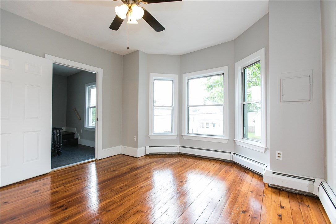 5 Shore Road East Providence, RI 02915 - Photo 20 of 33