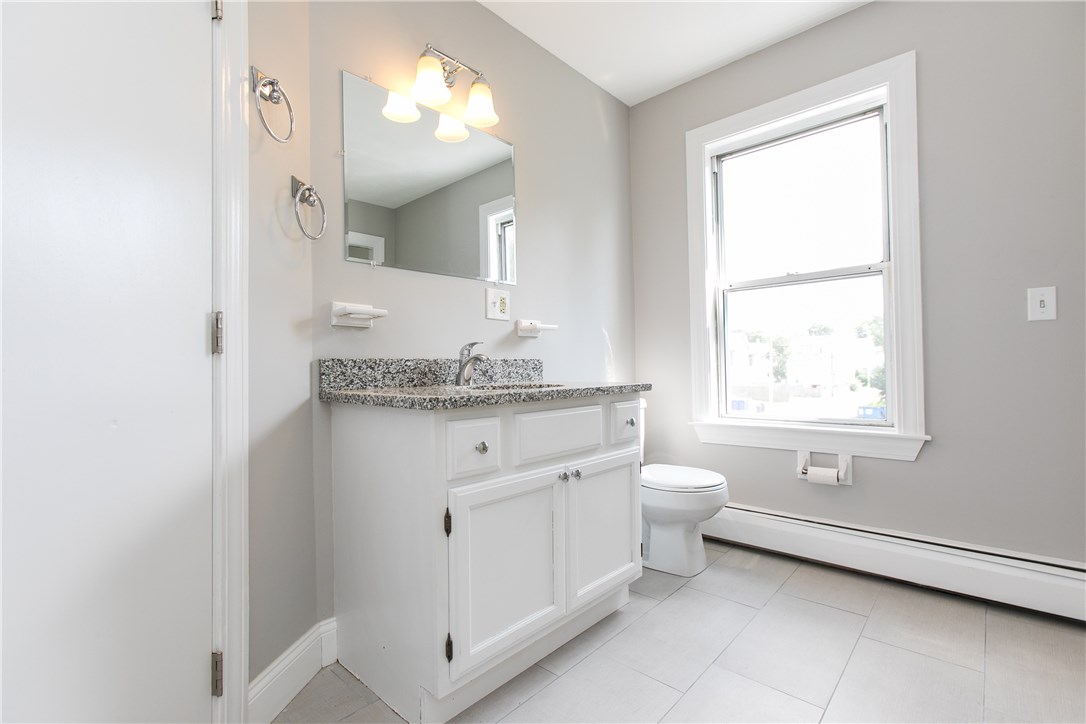 5 Shore Road East Providence, RI 02915 - Photo 22 of 33