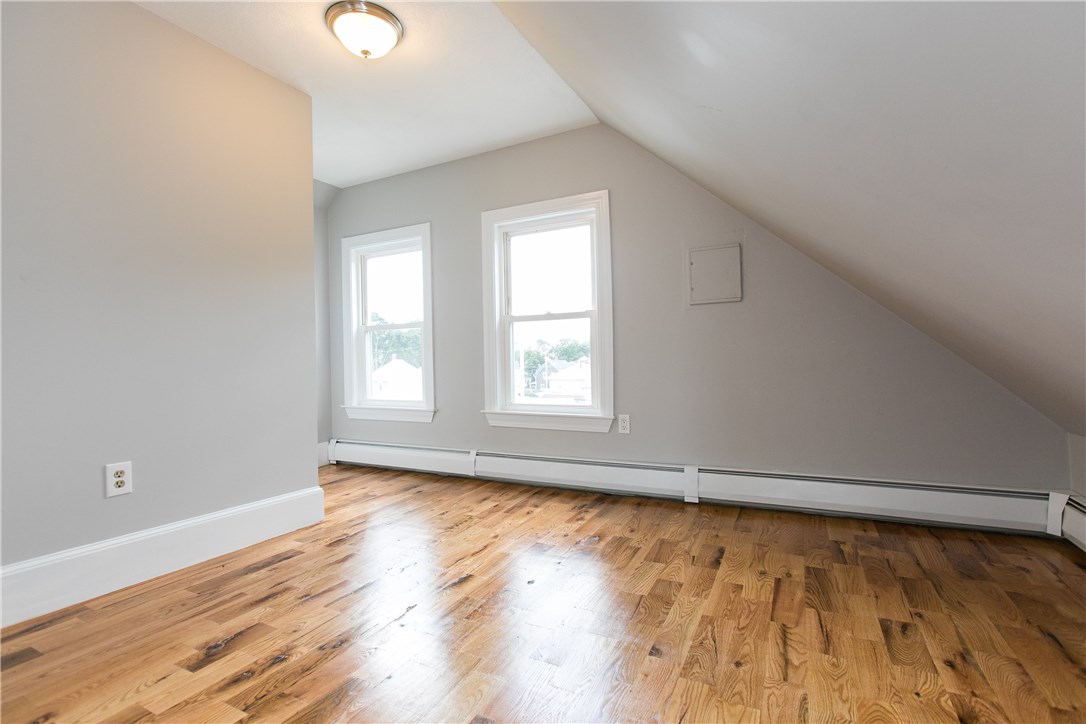 5 Shore Road East Providence, RI 02915 - Photo 29 of 33