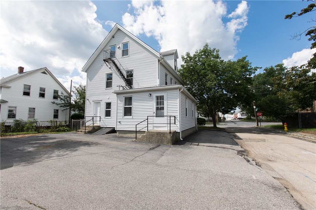 5 Shore Road East Providence, RI 02915 - Photo 33 of 33