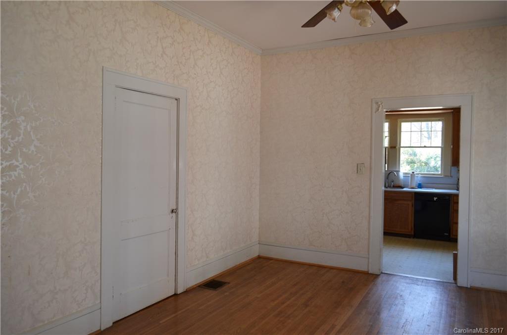 2124 Park Road, Unit 7 Charlotte, NC 28203 - Photo 9 of 23 Gallery Image 9