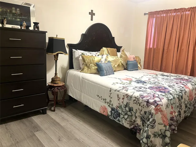 $140,000 | 13415 Castilian Drive, Unit 1, Houston, TX 77015