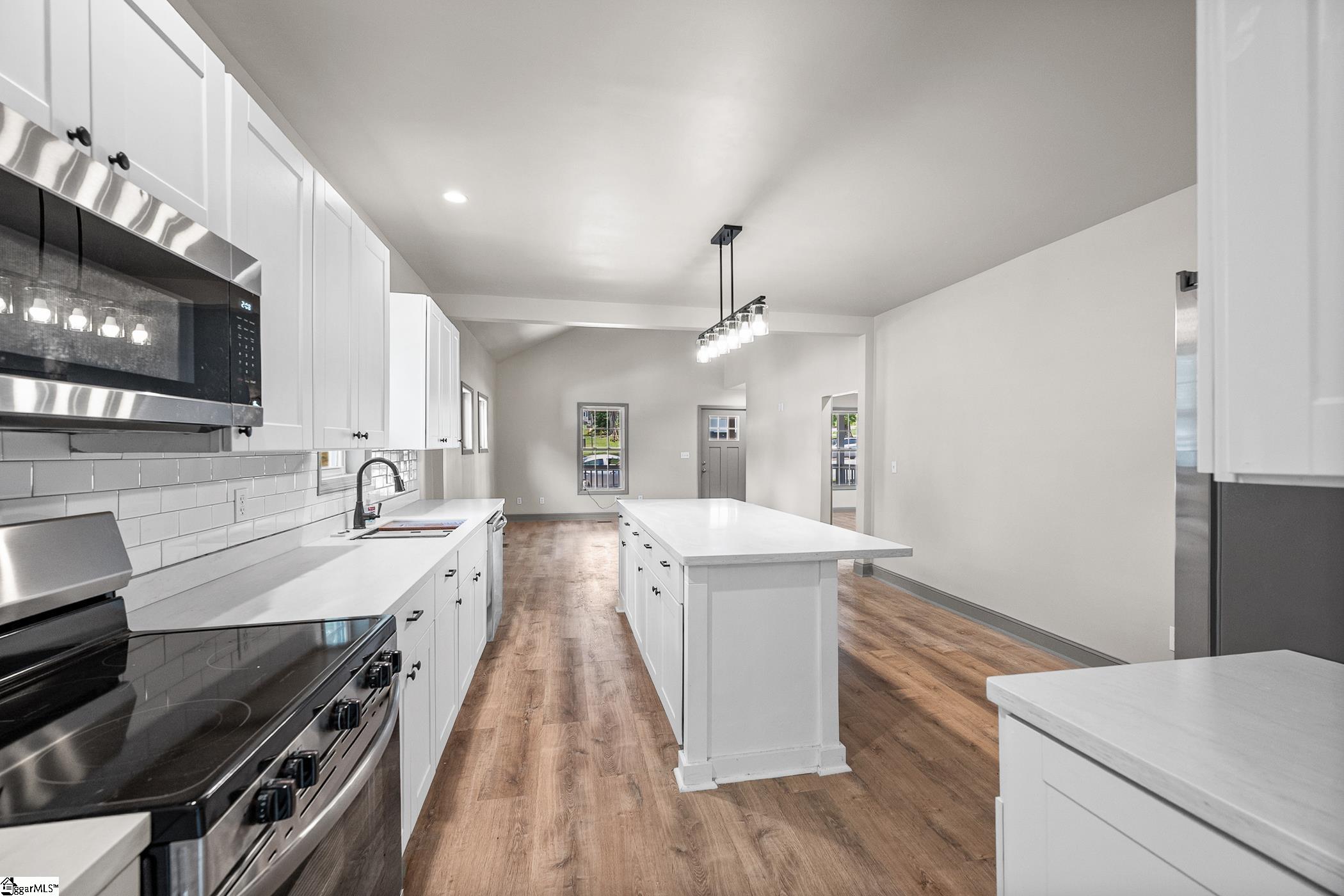 608 Easley Bridge Road Greenville, SC 29611 - Photo 8 of 29